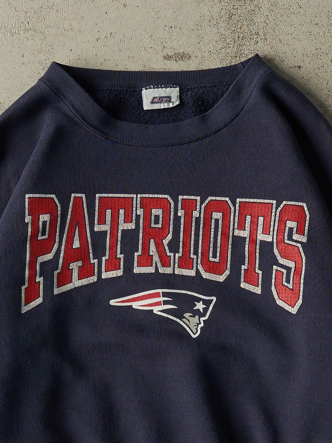 Vintage 90s Navy Blue New England Patriots Crewneck (XL) sold by Rebalance Vintage product image thumbnail 2