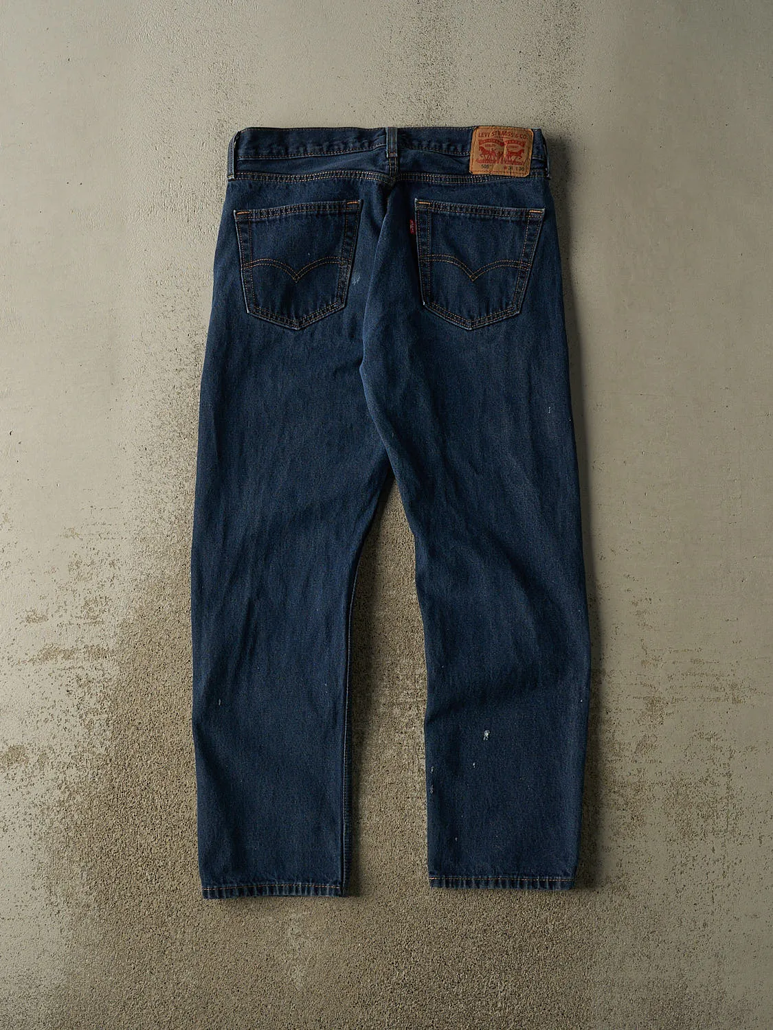 Vintage Y2K Dark Wash Levi's 505 Jeans (34x29) sold by Rebalance Vintage product image thumbnail 2