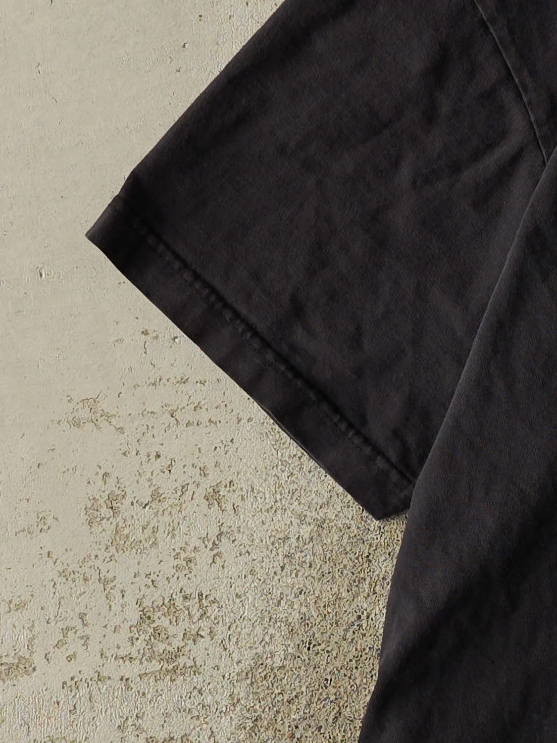 Vintage 90s Faded Black Saskatchewan Rough Riders Tee (M/L) sold by Rebalance Vintage product image thumbnail 3