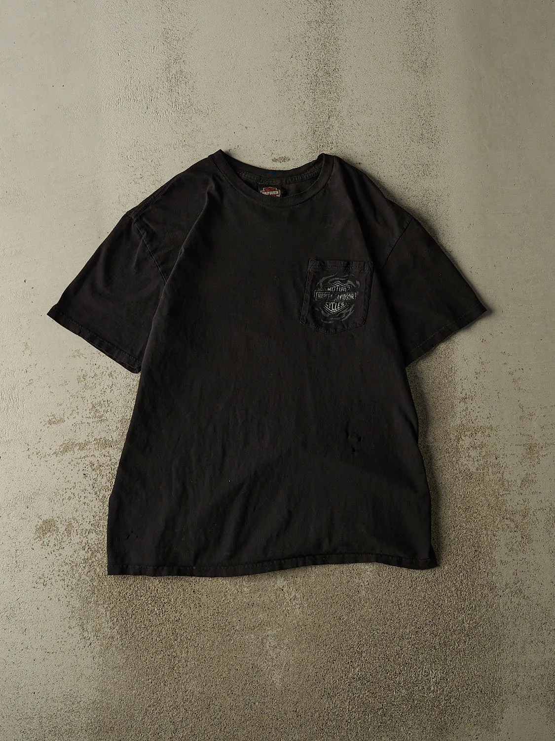 Vintage 16' Black Harley Davidson Alaska Pocket Tee (L/XL) sold by Rebalance Vintage