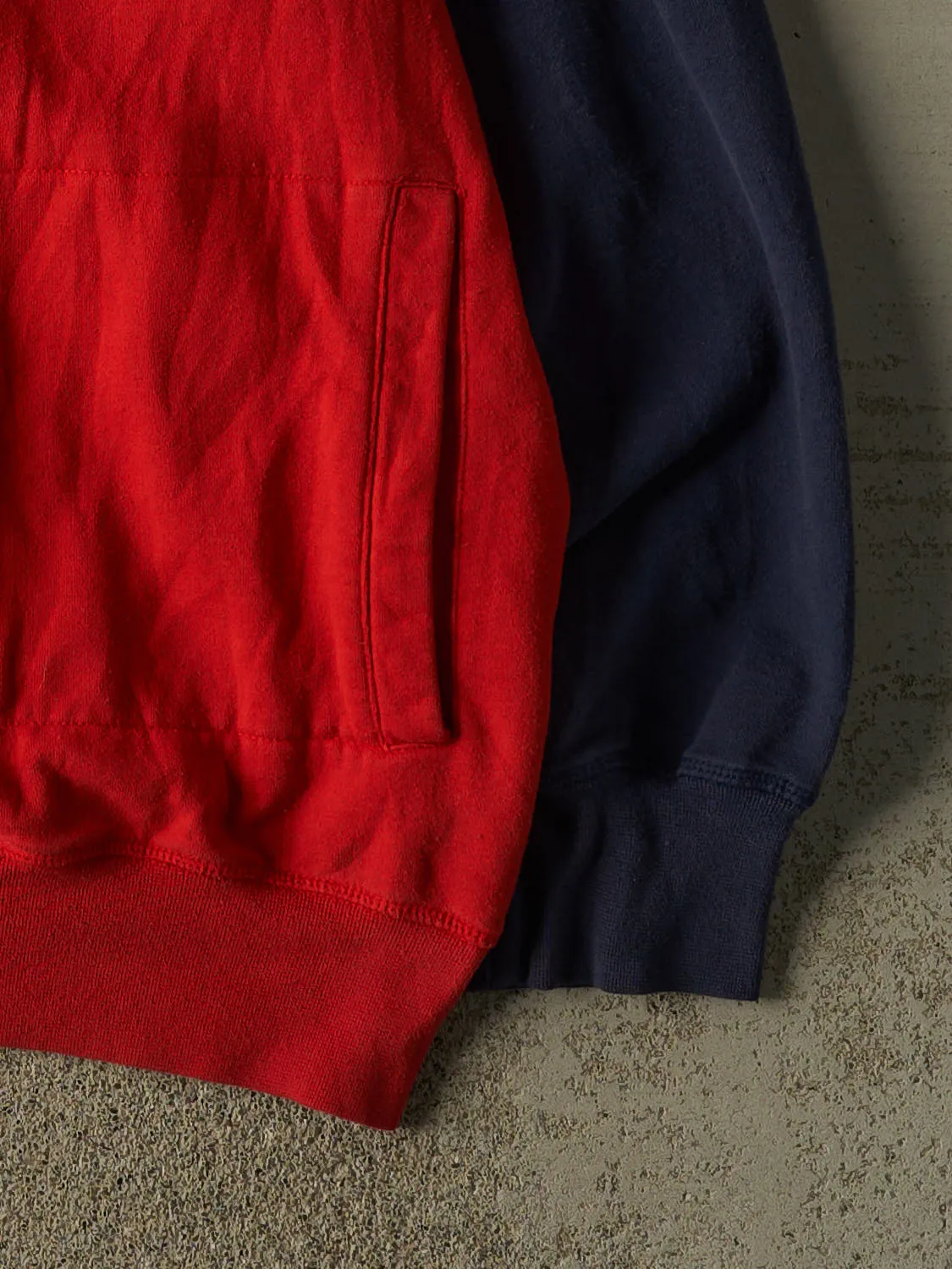 Vintage Y2K Red & Navy Washington Capitals Zip Up Hoodie (XXXL) sold by Rebalance Vintage product image thumbnail 4