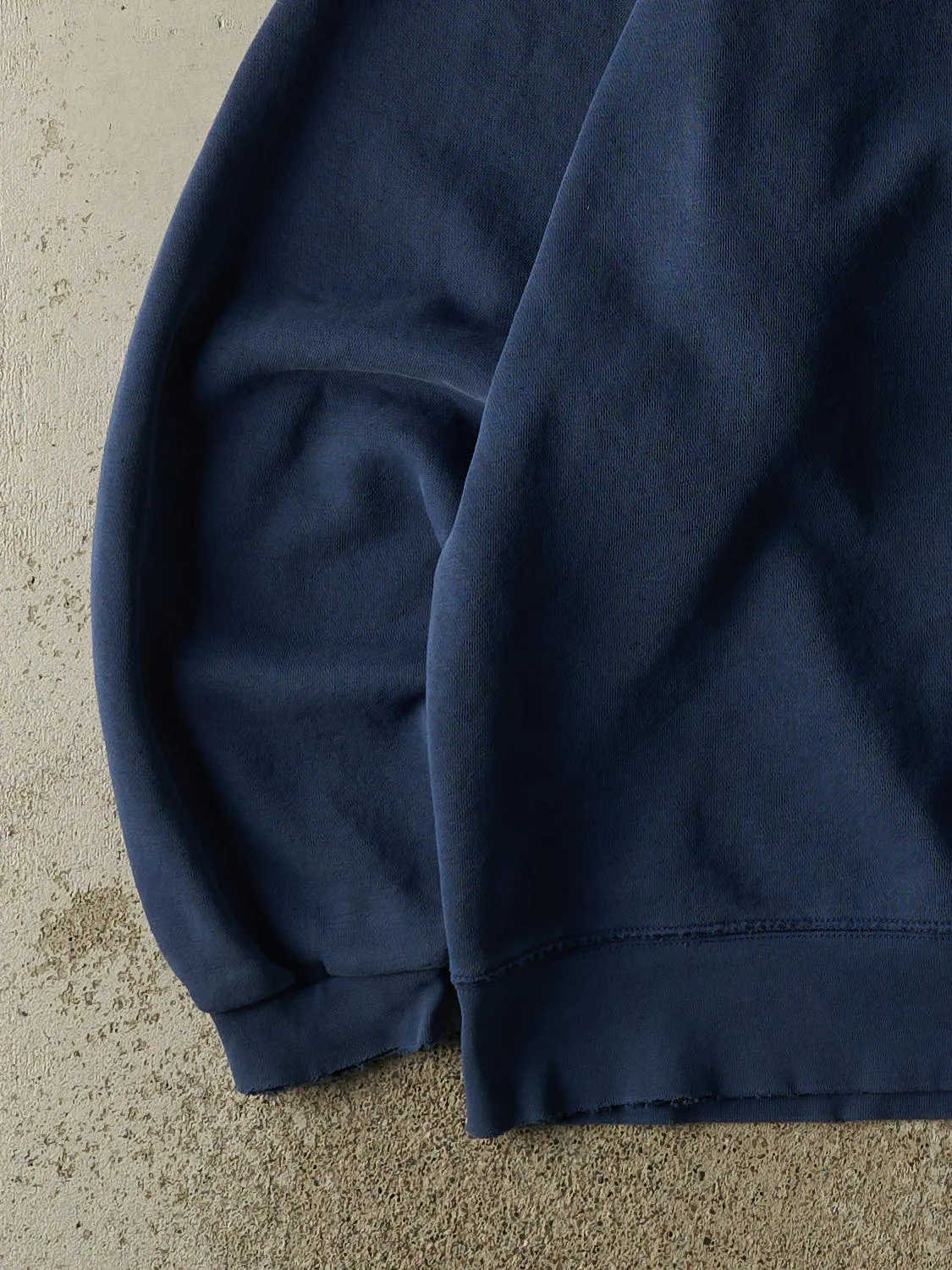 Vintage Y2K Blue Nike Middle Swoosh Toronto Maple Leafs Crewneck (XL/XXL) sold by Rebalance Vintage product image thumbnail 3