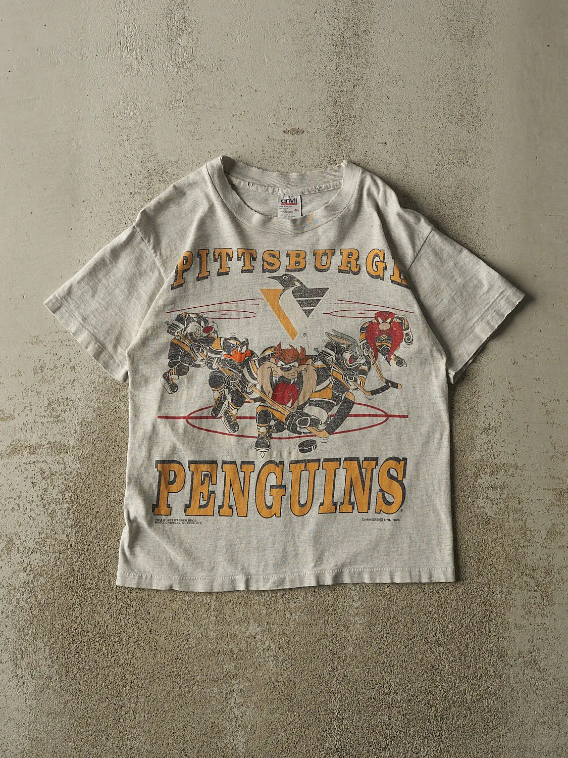 Vintage 93' Grey Pittsburgh Penguins x Looney Tunes Tee (S) sold by Rebalance Vintage