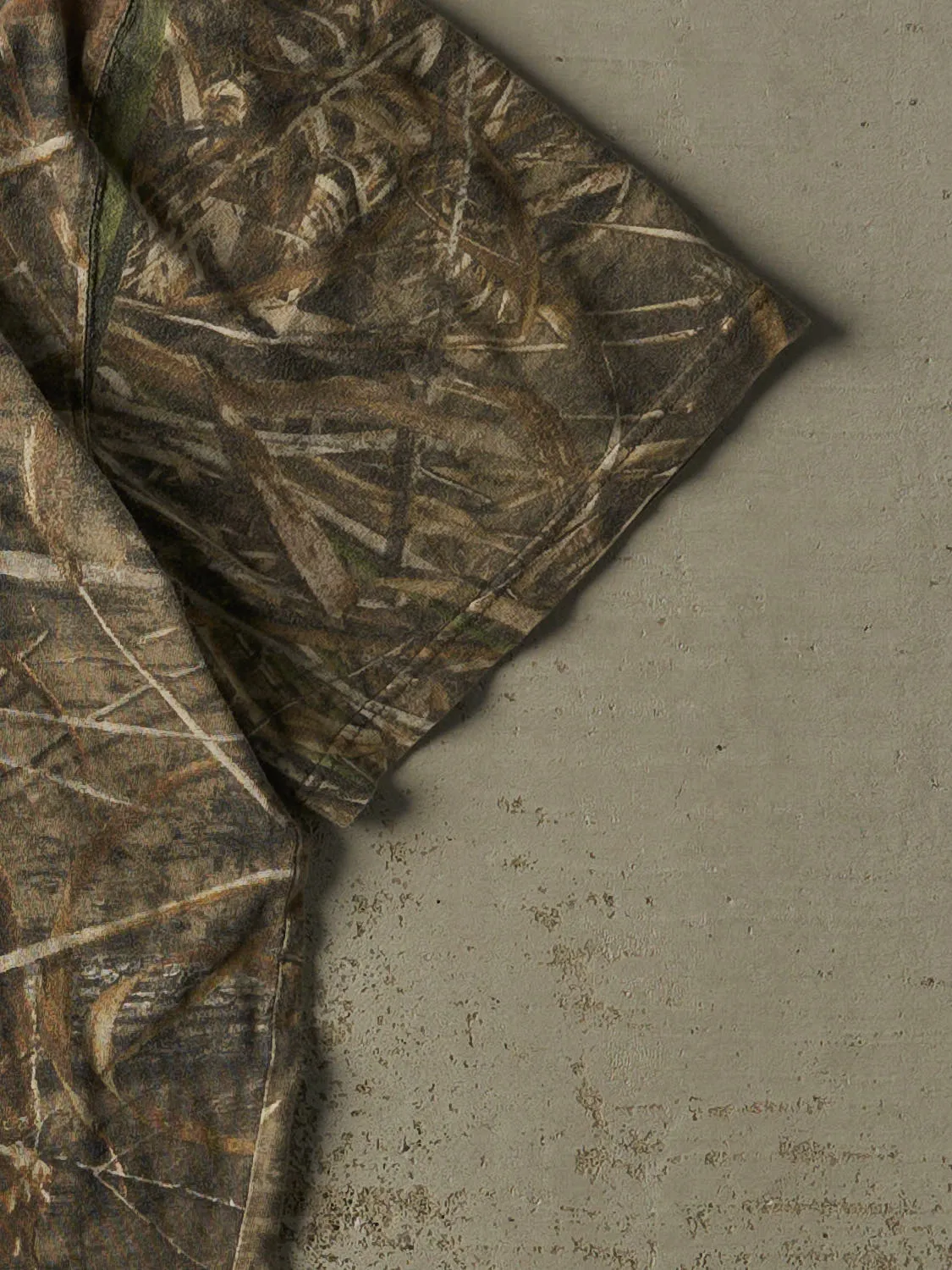 Vintage Y2K Camo Cabela's x Real Tree Tee (XL/XXL) sold by Rebalance Vintage product image thumbnail 4