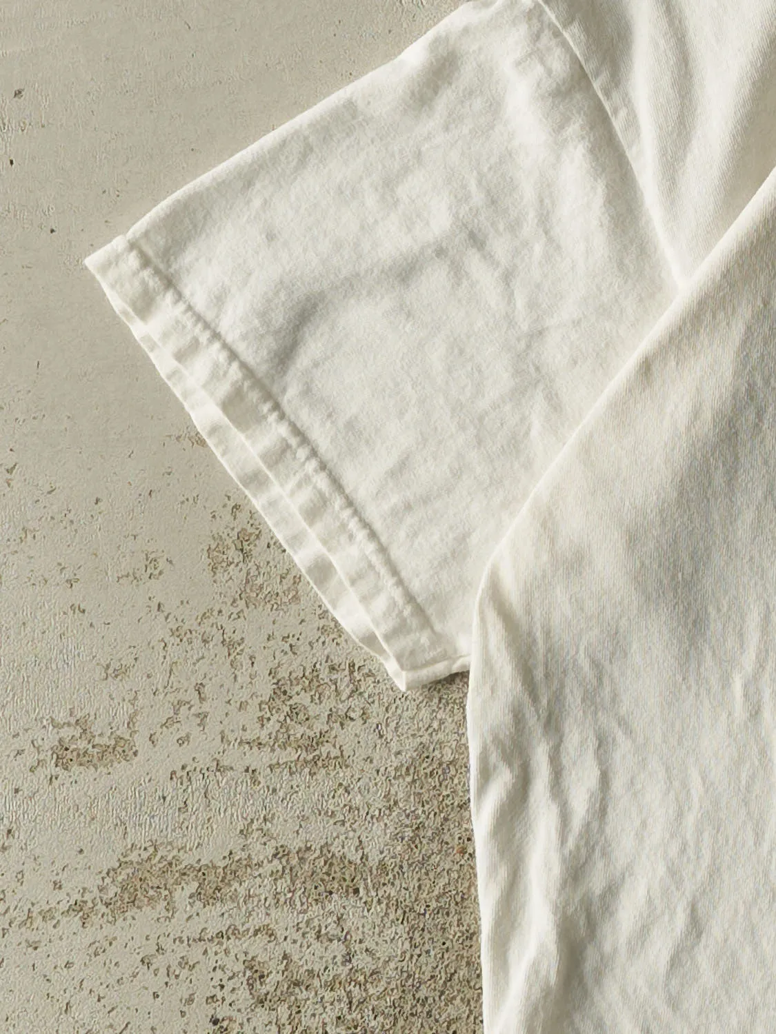 Vintage Y2K White Jimi Hendrix Tee (M) sold by Rebalance Vintage product image thumbnail 3