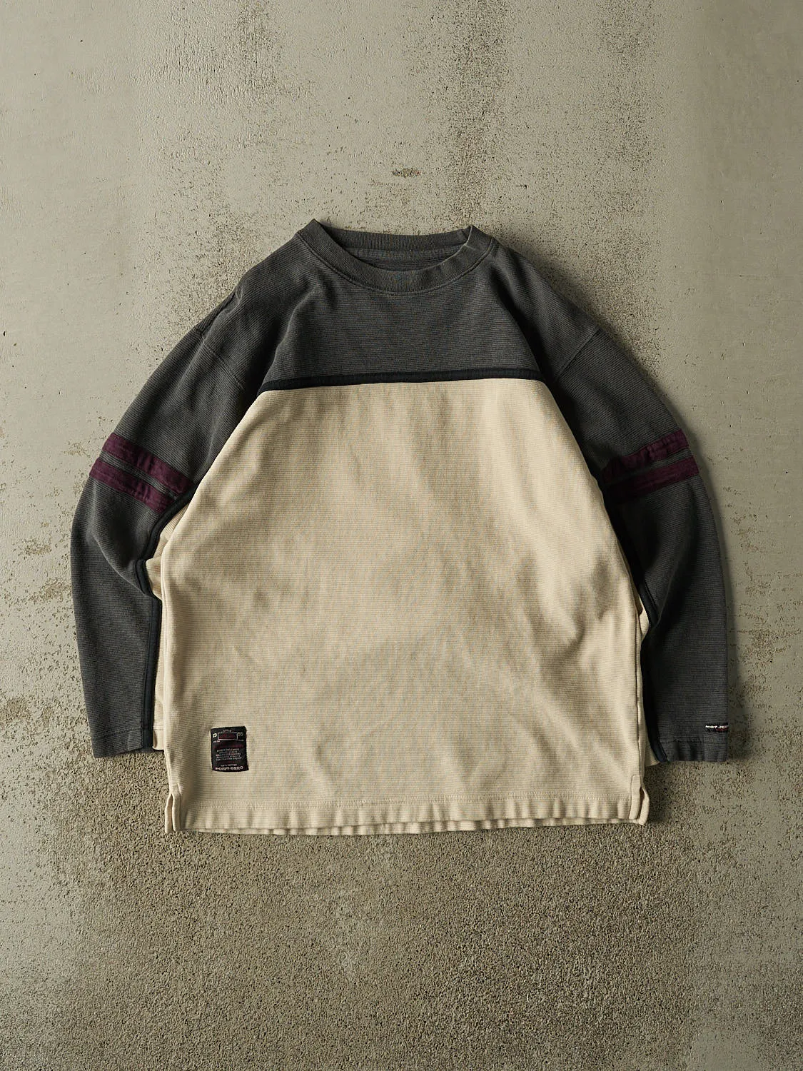 Vintage Y2K Beige Point Zero Thermal Long Sleeve (M/L) sold by Rebalance Vintage