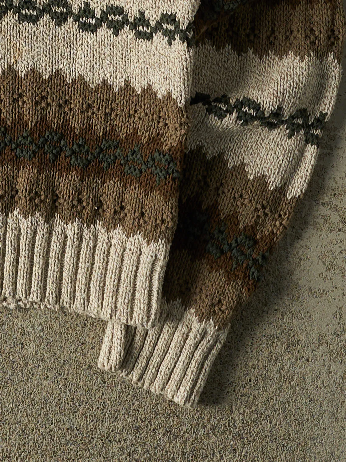 Vintage 90s Beige Patterned Knit (M/L) sold by Rebalance Vintage product image thumbnail 4