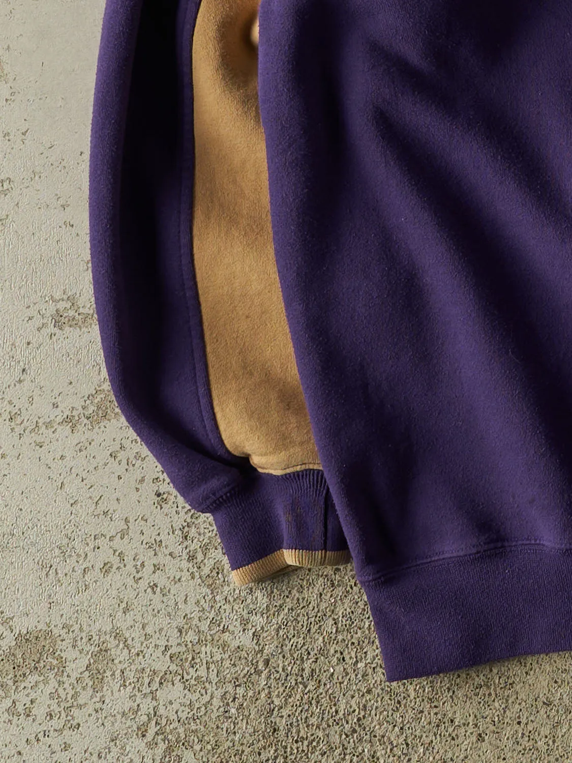 Vintage Y2K Purple University of Washington Huskies Crewneck (XXL) sold by Rebalance Vintage product image thumbnail 3