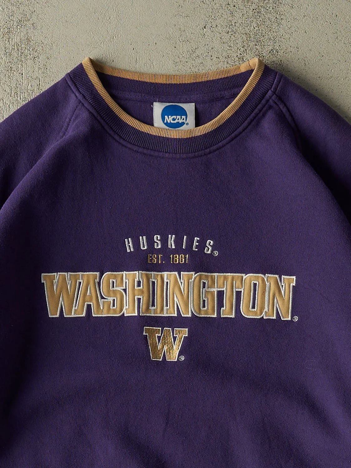 Vintage Y2K Purple University of Washington Huskies Crewneck (XXL) sold by Rebalance Vintage product image thumbnail 2