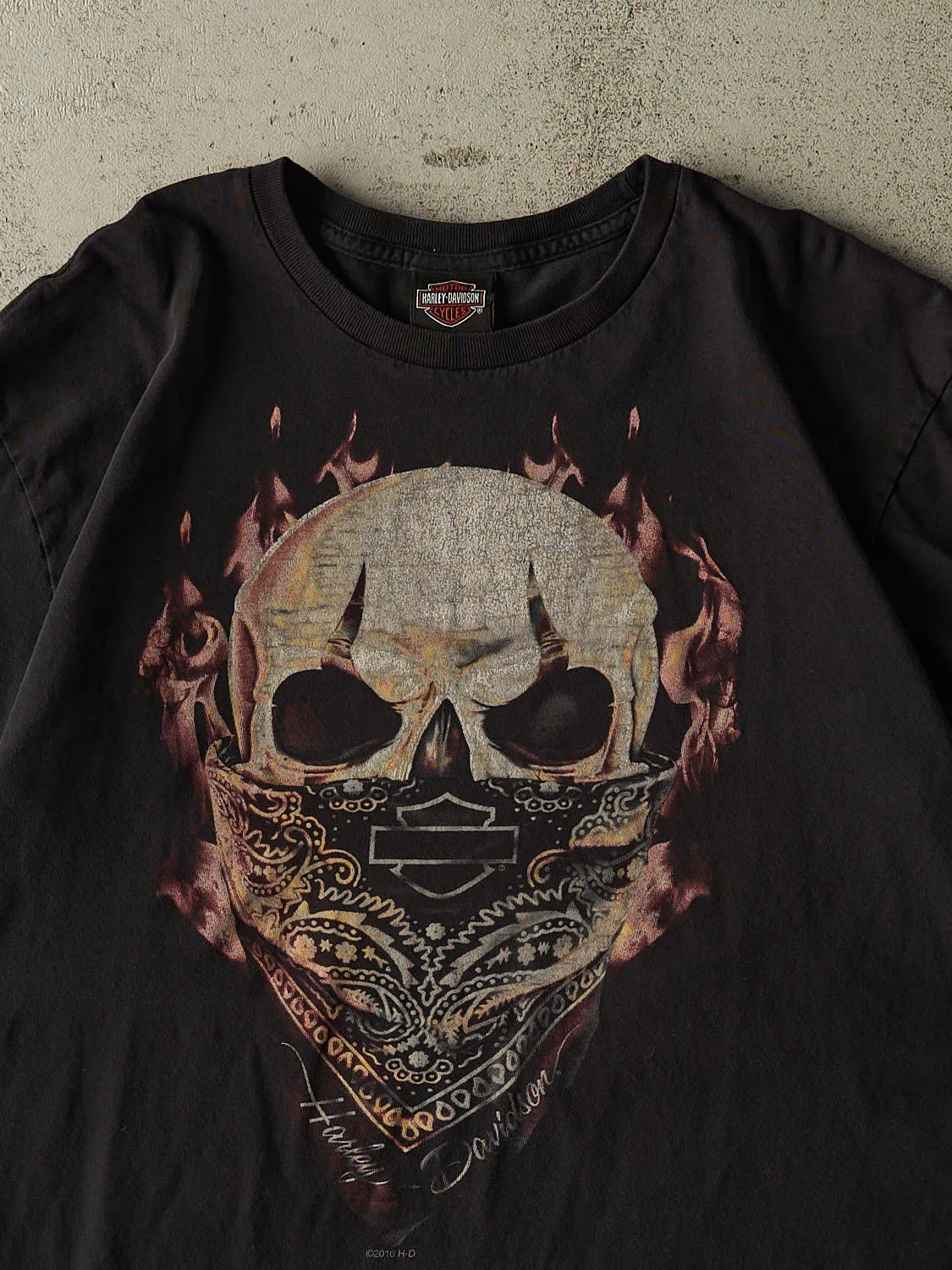 16' Faded Black Harley Davidson Red Deer Alberta Tee (L) sold by Rebalance Vintage product image thumbnail 3