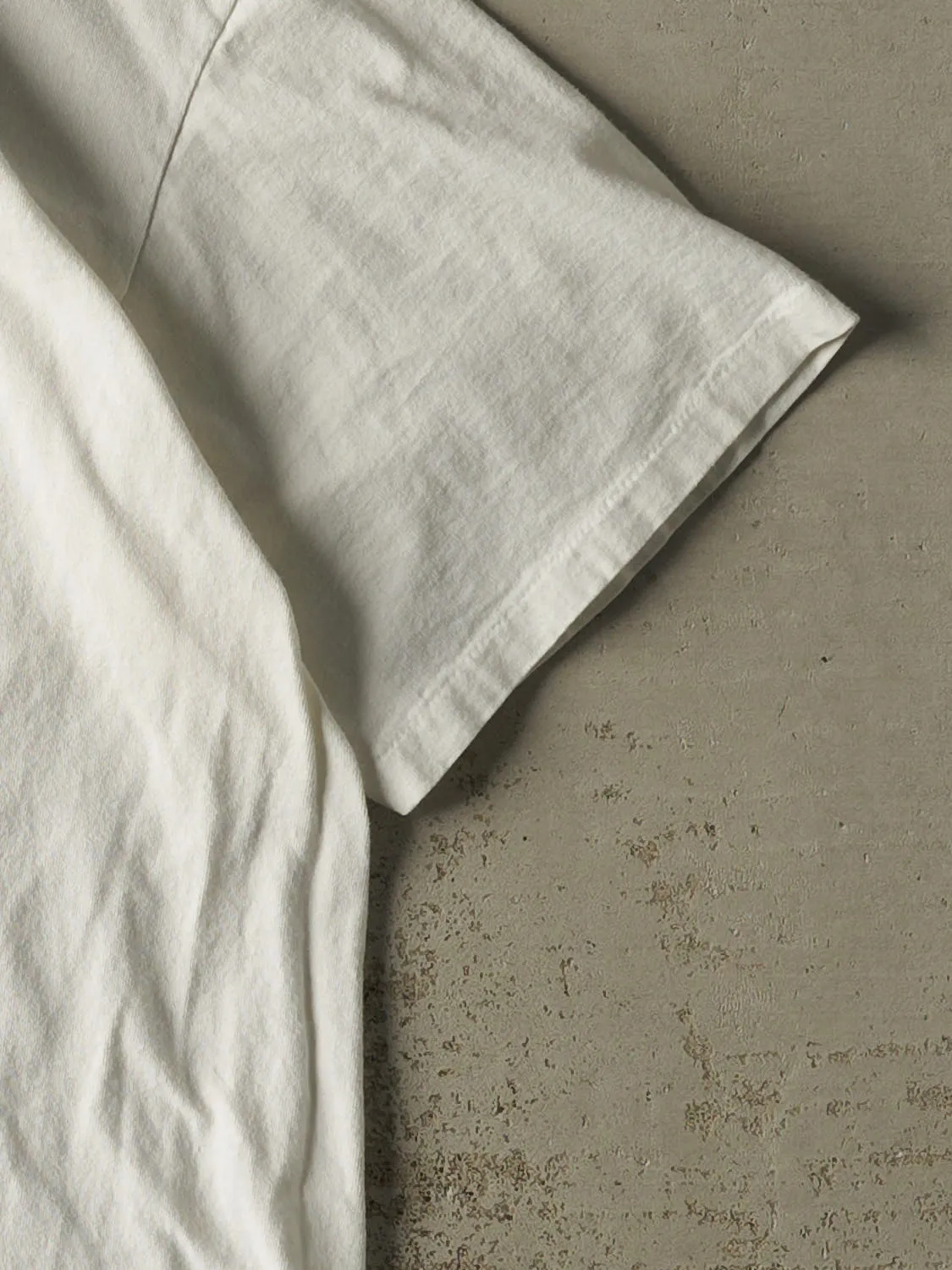 Vintage 93' RARE White Boeing Aircrafts Tee (XL/XXL) sold by Rebalance Vintage product image thumbnail 4