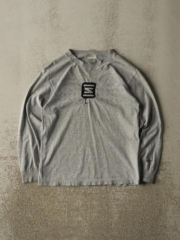 Vintage Y2K Grey Nike Long Sleeve (XS/S) made by Rebalance Vintage