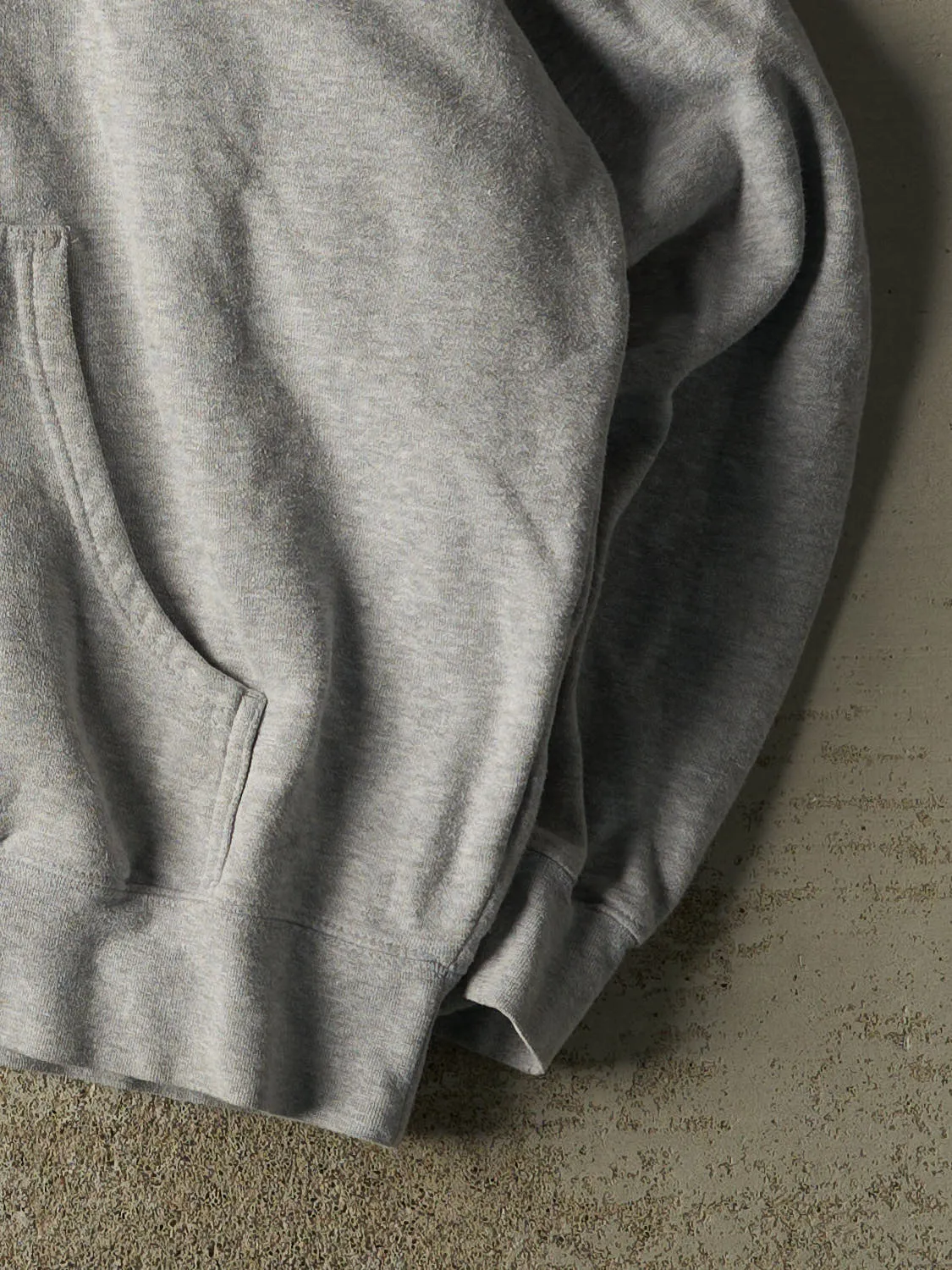 Vintage Y2K Grey Nike Middle Swoosh Oakland Athletics Hoodie (XXL/XXXL) sold by Rebalance Vintage product image thumbnail 4