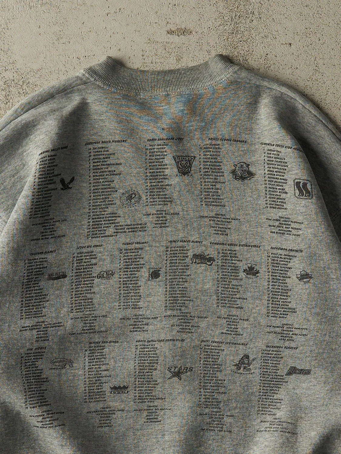 Vintage 98' Grey Ice Mania Crewneck (M/L) sold by Rebalance Vintage product image thumbnail 4