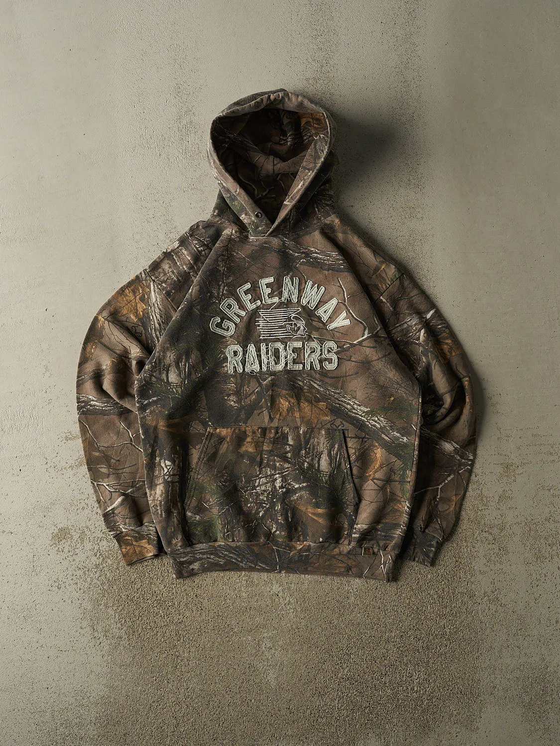 Vintage Y2K Camo Russell Athletic x Realtree Greenway Raiders Hoodie (L) sold by Rebalance Vintage