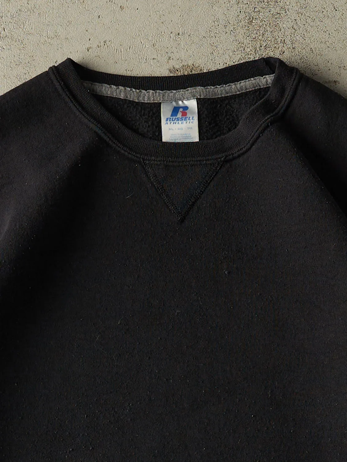 Vintage Y2K Black Russell Athletic Blank Crewneck (L/XL) sold by Rebalance Vintage product image thumbnail 2
