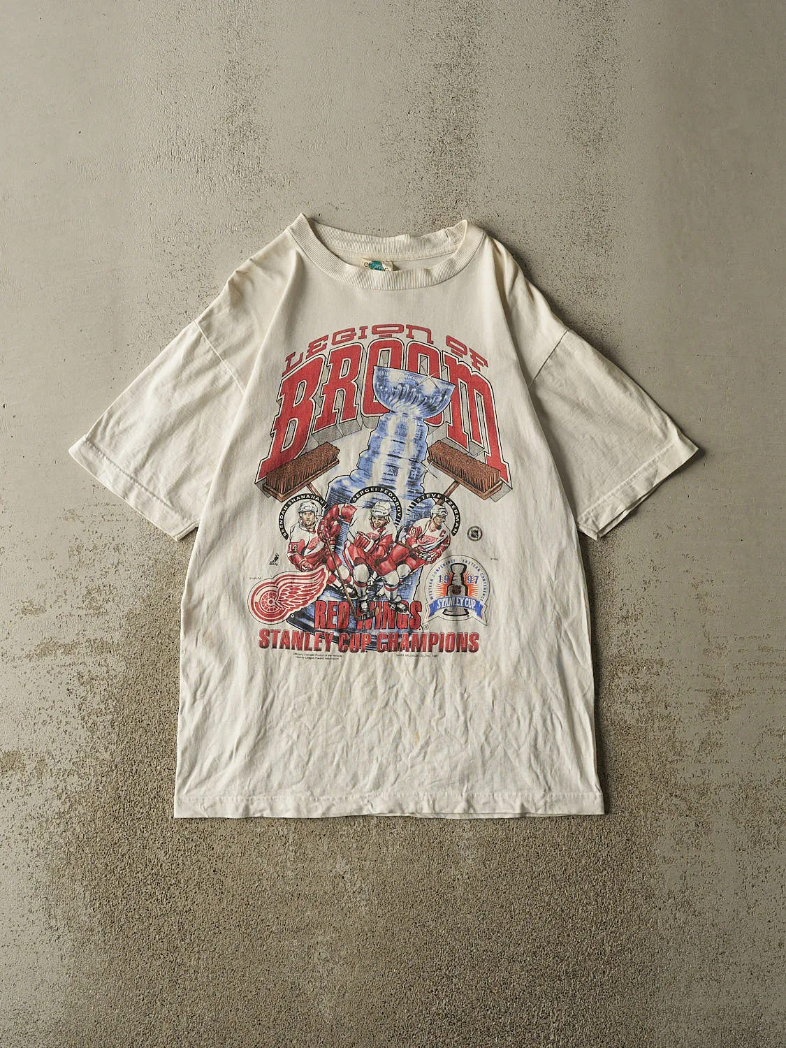 Vintage 97' Beige Detroit Red Wings Stanley Cup Champions Tee (M) sold by Rebalance Vintage