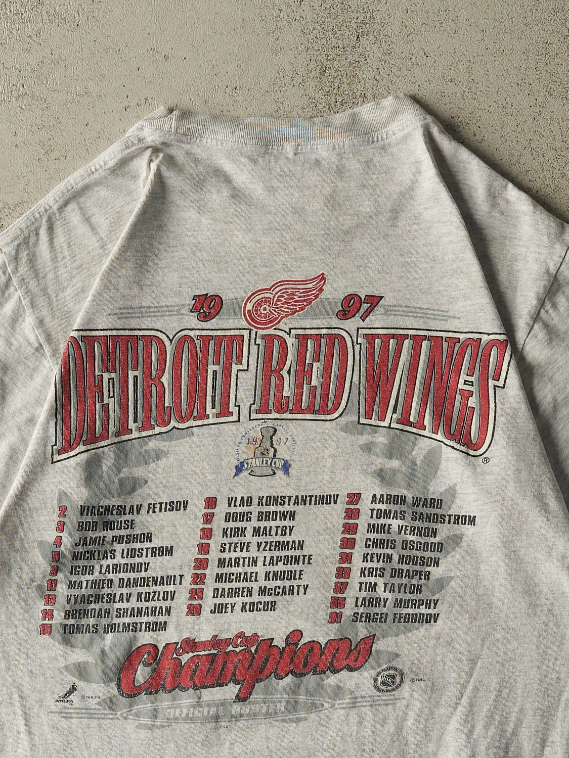 Vintage 97' Heather Grey Detroit Red Wings Stanley Cup Champions Tee (M/L) sold by Rebalance Vintage product image thumbnail 4