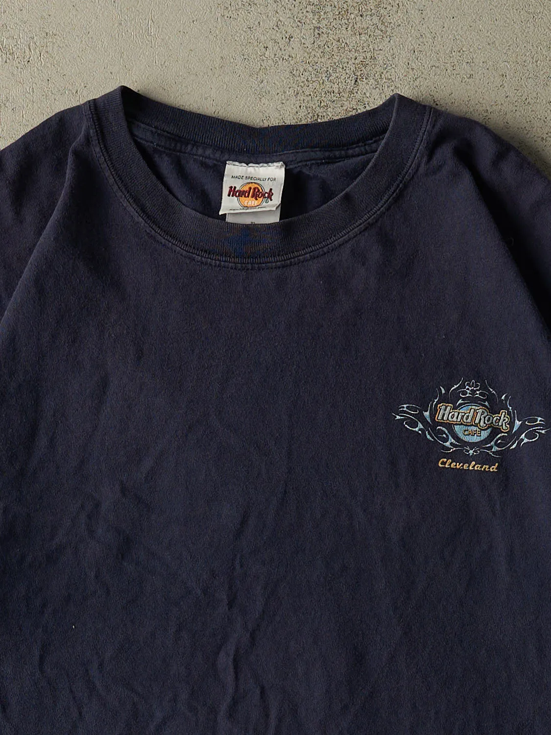 Vintage Y2K Navy Blue Hard Rock Cafe Cleveland Tee (L/XL) sold by Rebalance Vintage product image thumbnail 3