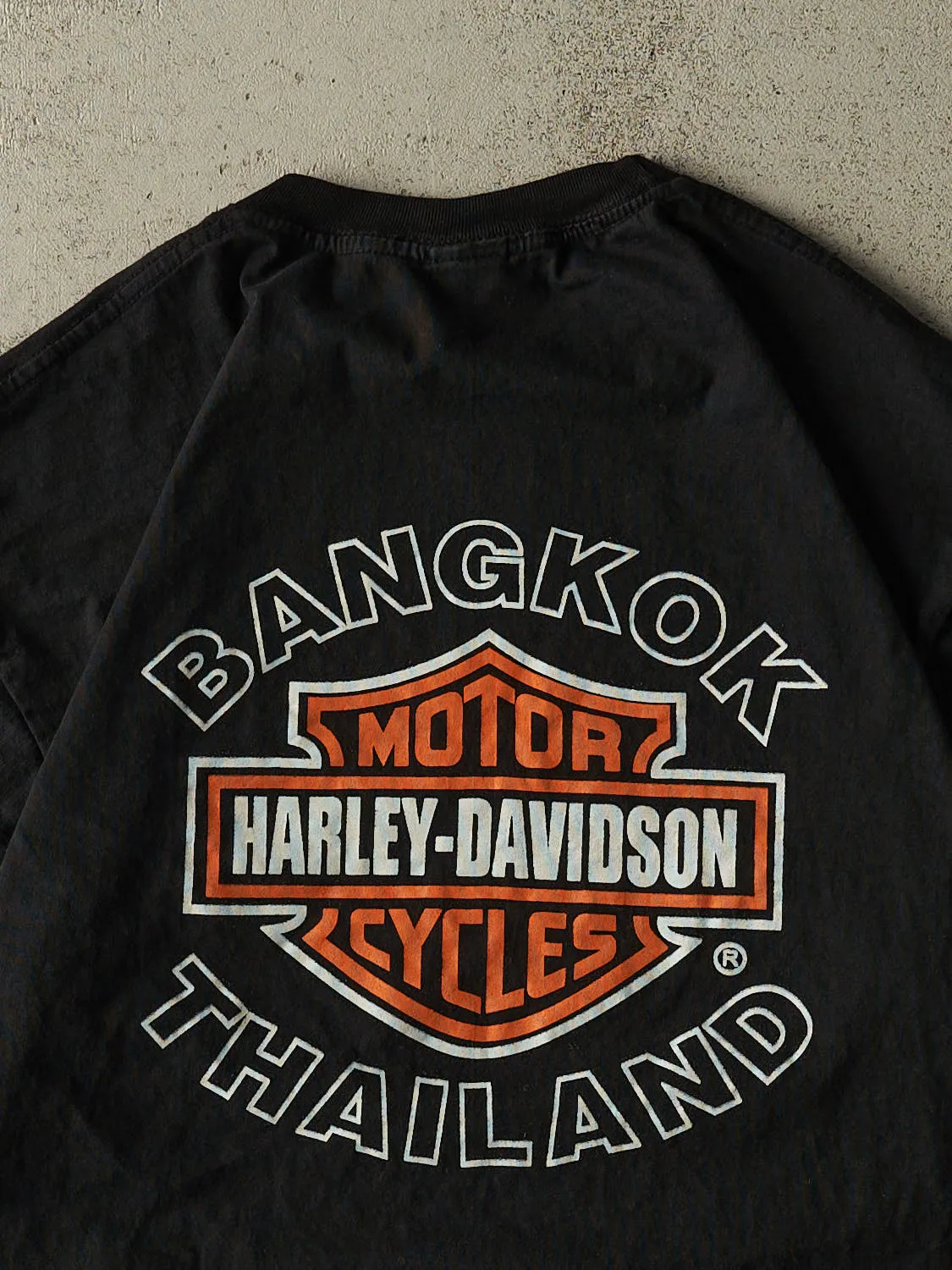 Vintage Y2K Black Harley Davidson Bangkok Thailand Tee (L/XL) sold by Rebalance Vintage product image thumbnail 4