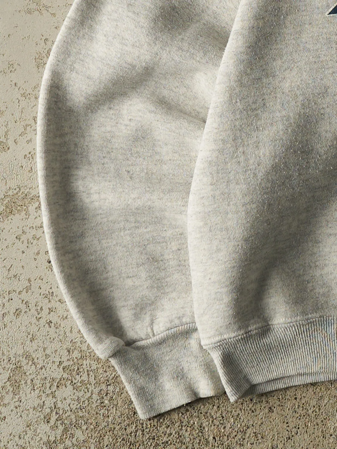 Vintage 90s Heather Grey Saint Louis University Crewneck (M/L) sold by Rebalance Vintage product image thumbnail 3