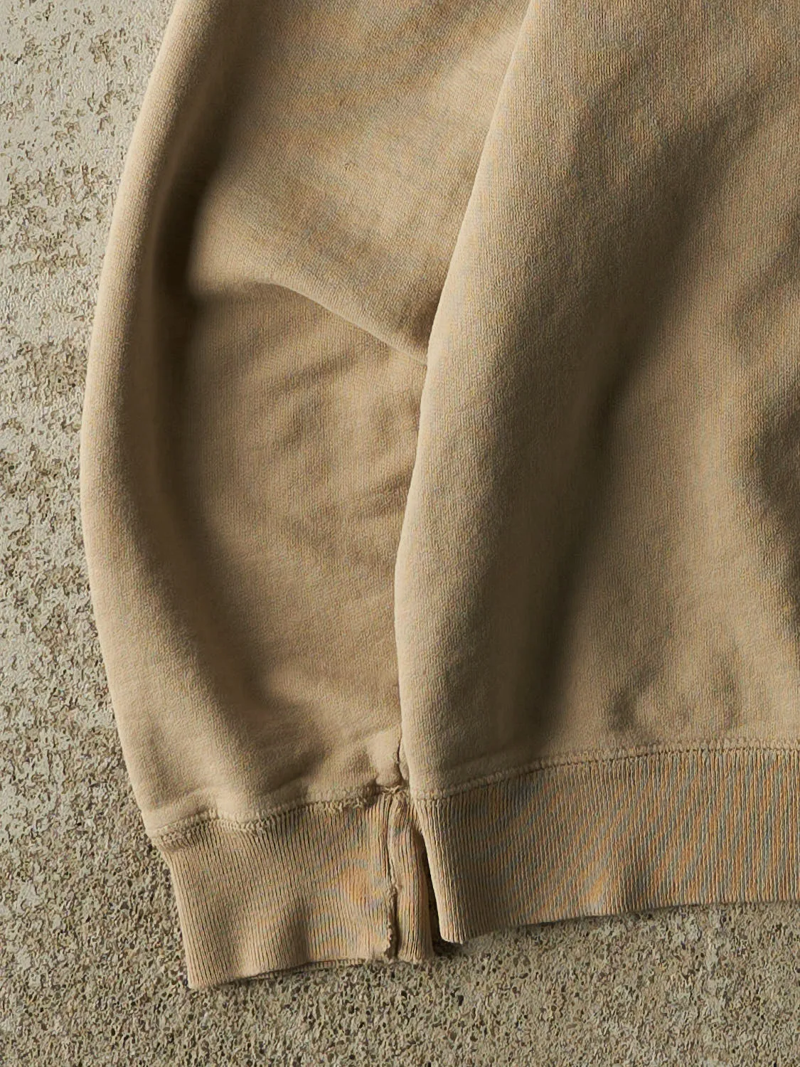 Vintage 90s Beige Bootleg Golf Embroidered Crewneck (L) sold by Rebalance Vintage product image thumbnail 3