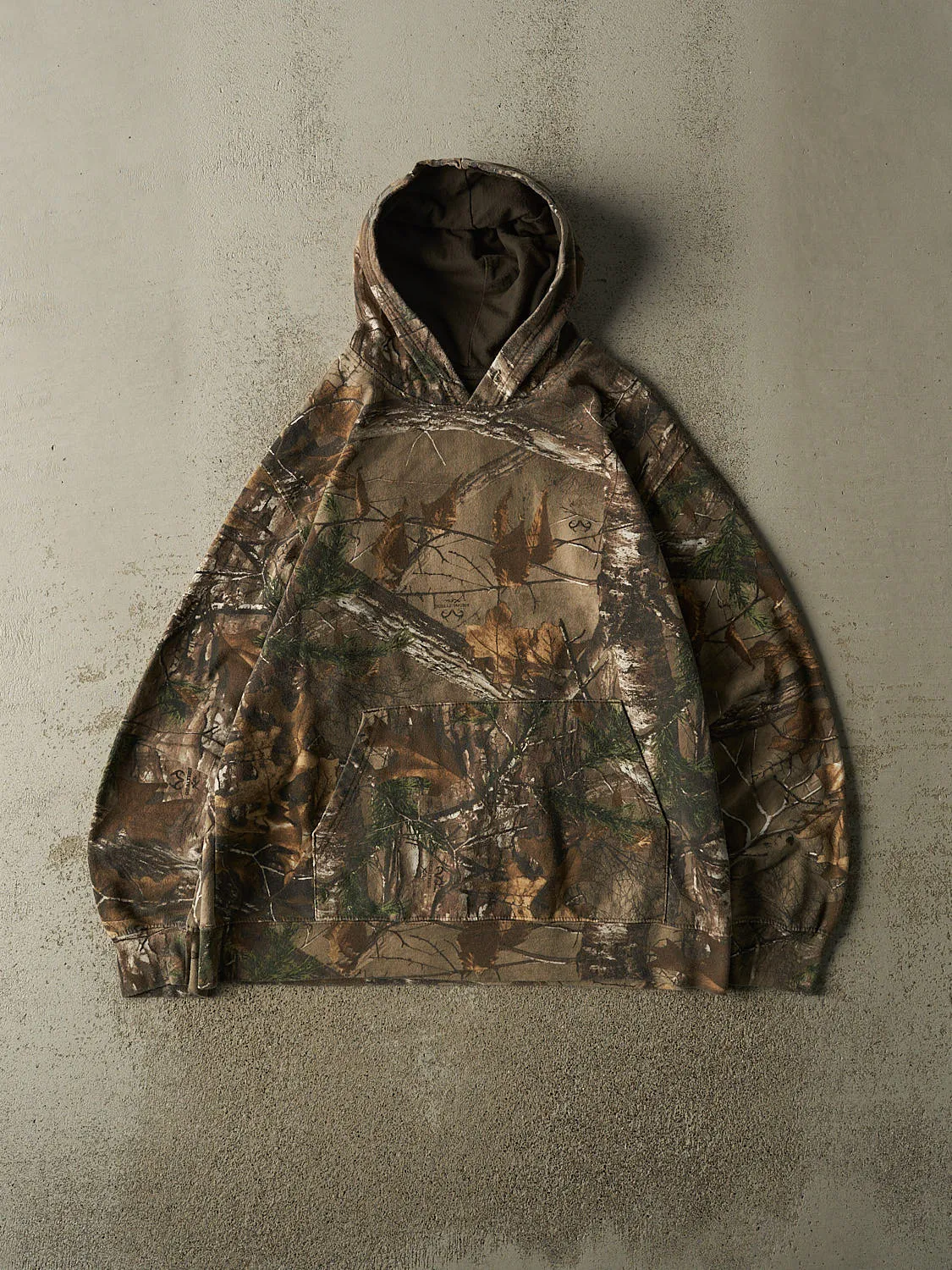 Vintage Y2K Camo Realtree Hoodie (M/L) sold by Rebalance Vintage