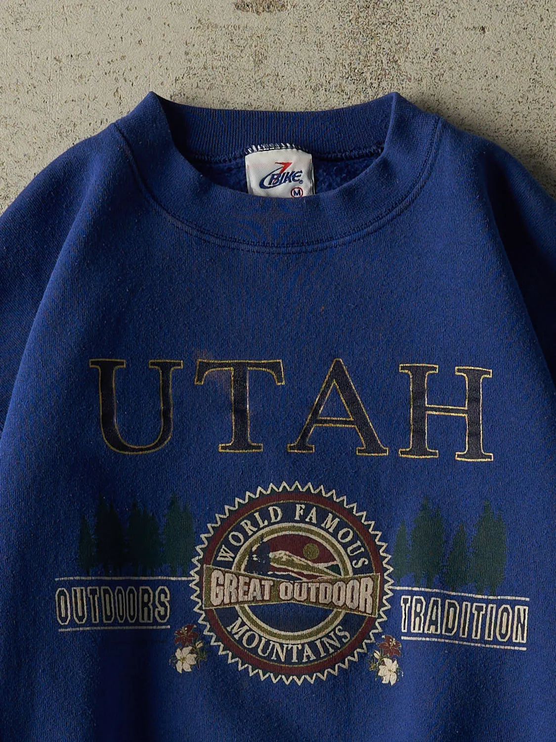 Vintage 90s Blue Utah Crewneck (S/M) sold by Rebalance Vintage product image thumbnail 2