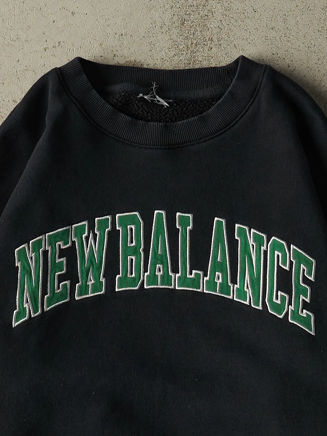Vintage Y2K Black New Balance Embroidered Crewneck (L) sold by Rebalance Vintage product image thumbnail 2