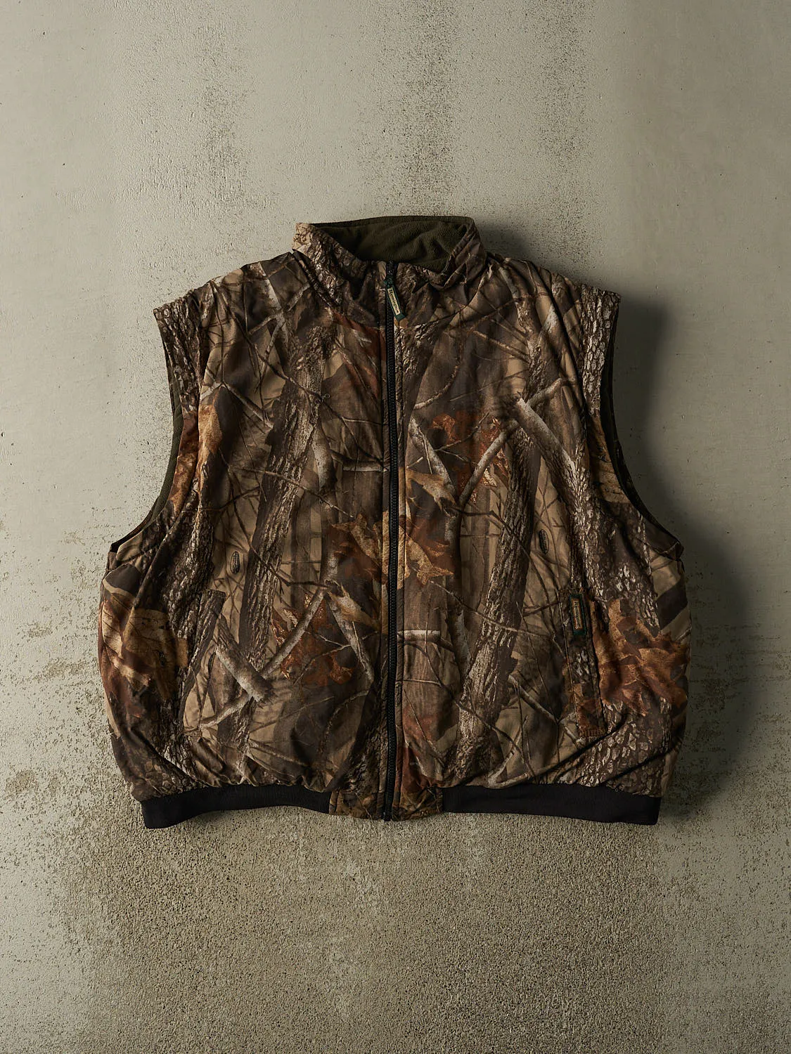 Vintage 90s Camo Realtree x Remington Reversible Vest (XL/XXL) sold by Rebalance Vintage