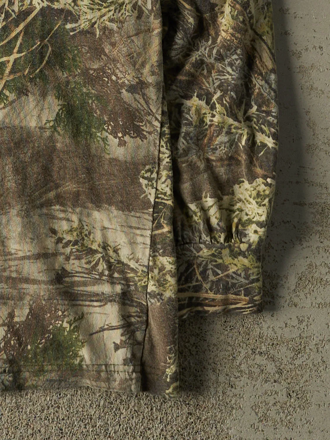 Vintage Y2K Camo Max-1 Pocket Long Sleeve (L/XL) sold by Rebalance Vintage product image thumbnail 4