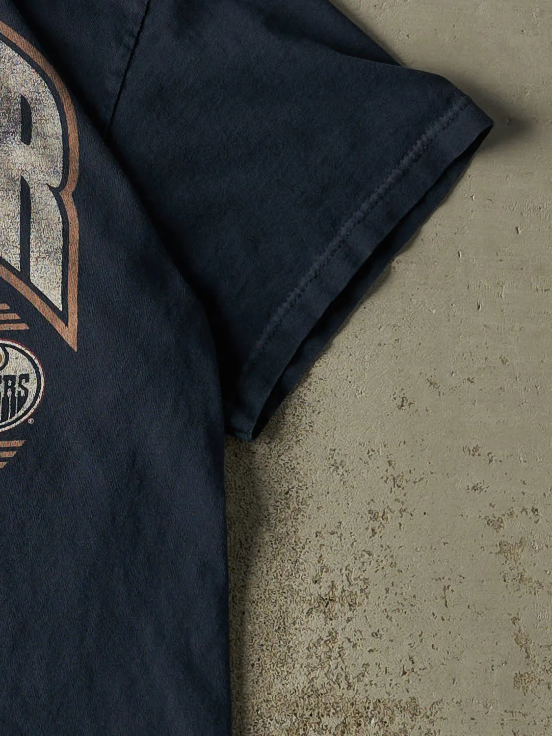 Vintage Y2K Navy Blue Edmonton Oilers Chris Pronger Tee (L) sold by Rebalance Vintage product image thumbnail 4