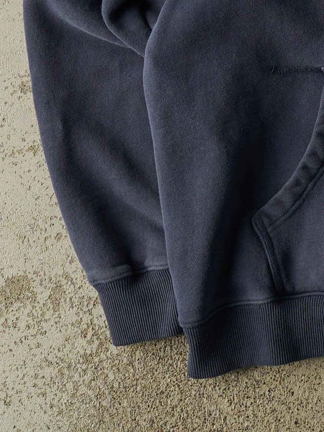 Vintage Y2K Navy Blue Ocean Earth Boarding Co. Zip Up Hoodie (M/L) sold by Rebalance Vintage product image thumbnail 4