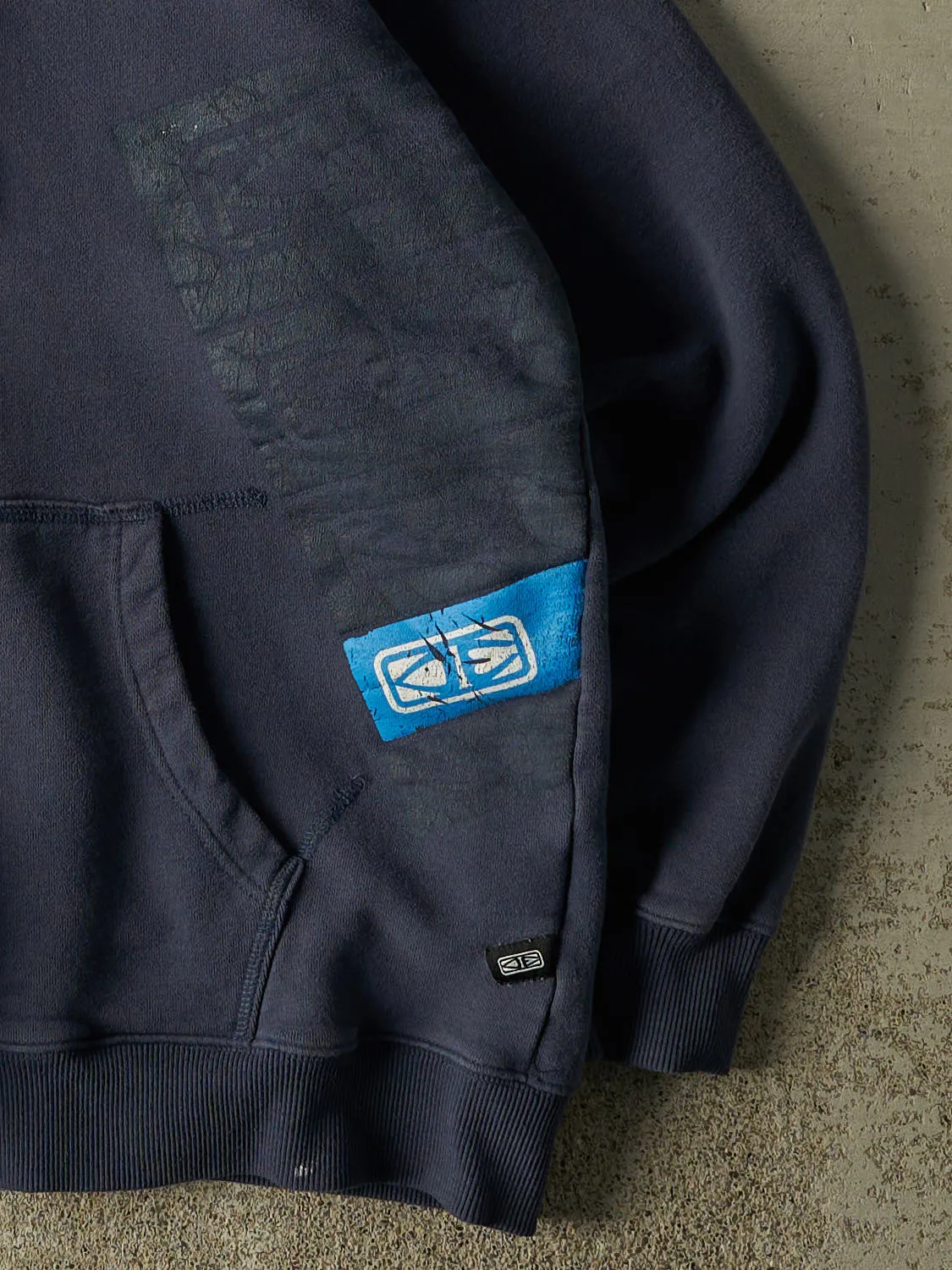 Vintage Y2K Navy Blue Ocean Earth Boarding Co. Zip Up Hoodie (M/L) sold by Rebalance Vintage product image thumbnail 3