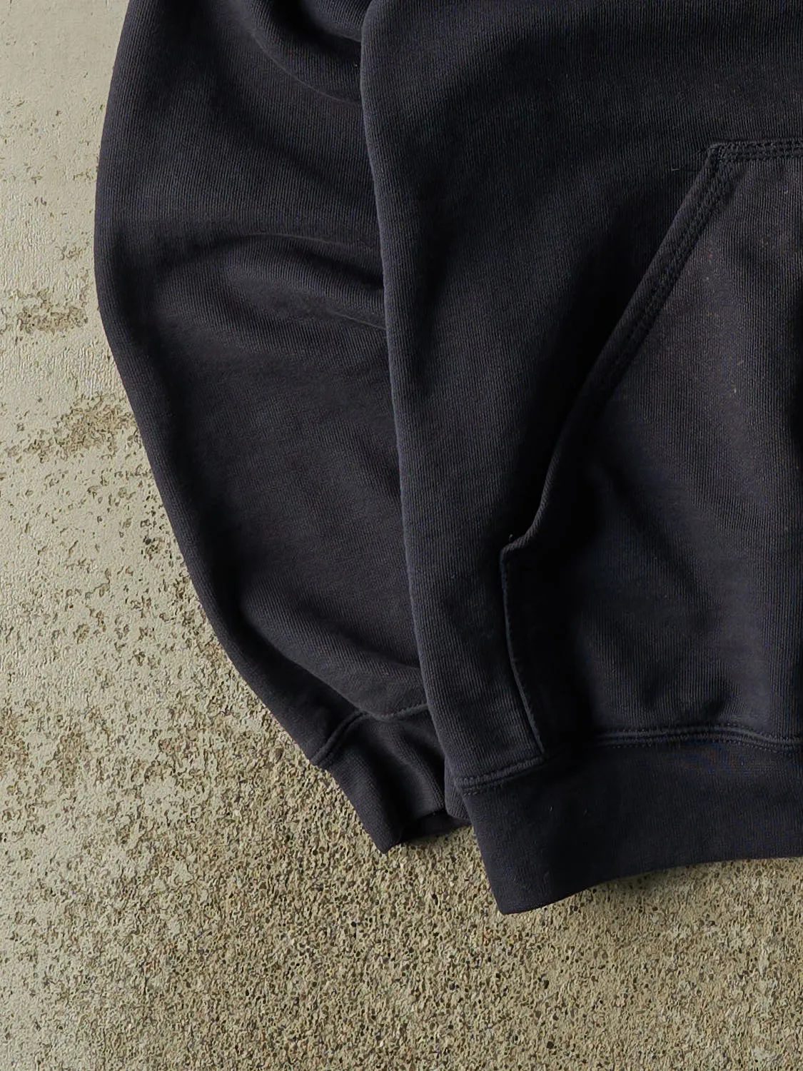 Vintage Y2K Navy Blue Carhartt Hoodie (M) sold by Rebalance Vintage product image thumbnail 4