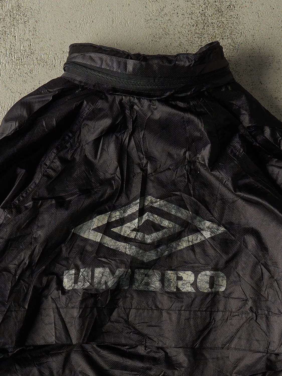 Vintage 90s Black Umbro Quarter Zip Nylon Windbreaker Jacket (M) sold by Rebalance Vintage product image thumbnail 4