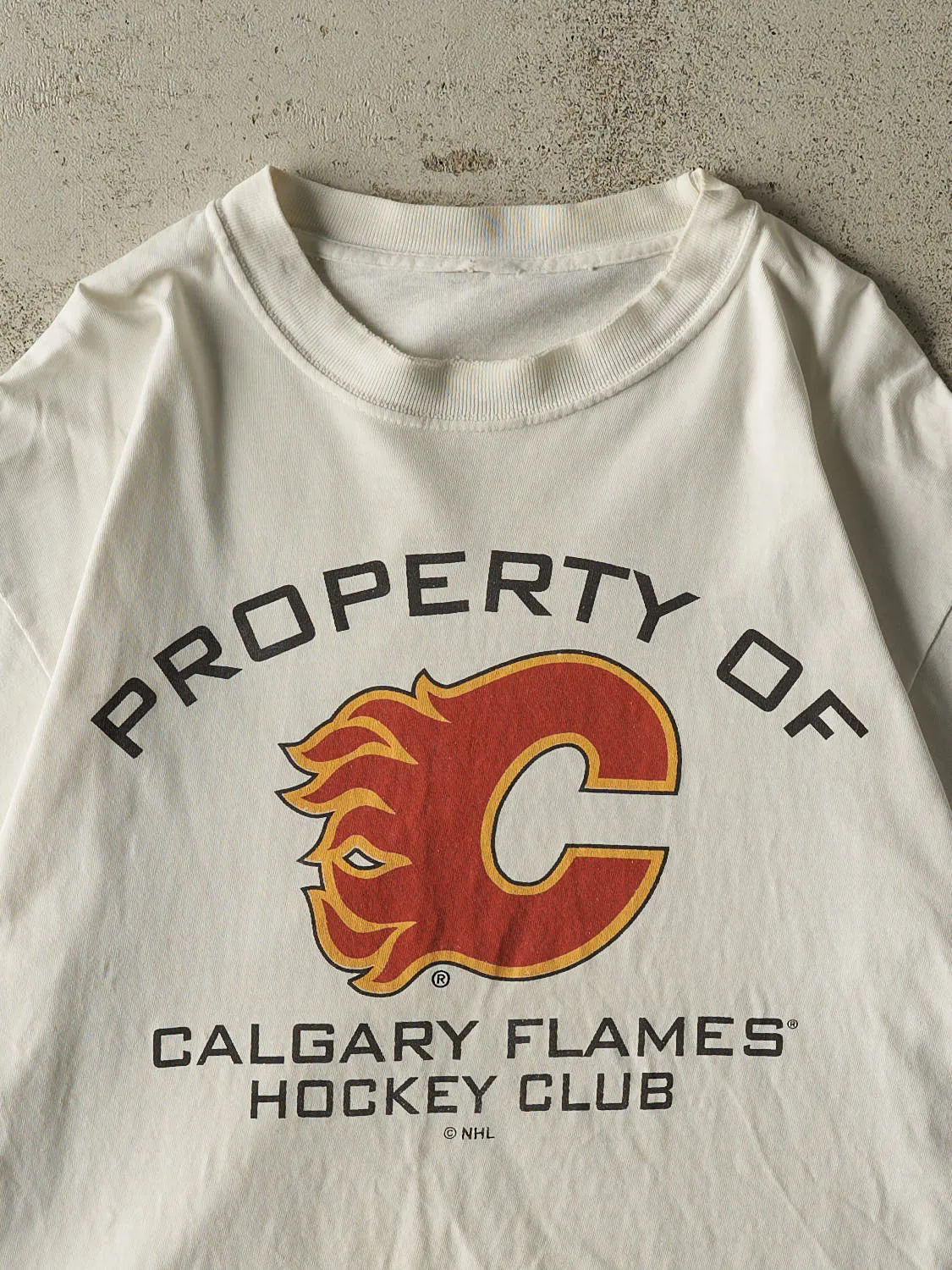Vintage 90s White Calgary Flames Hockey Tee (L) sold by Rebalance Vintage product image thumbnail 2
