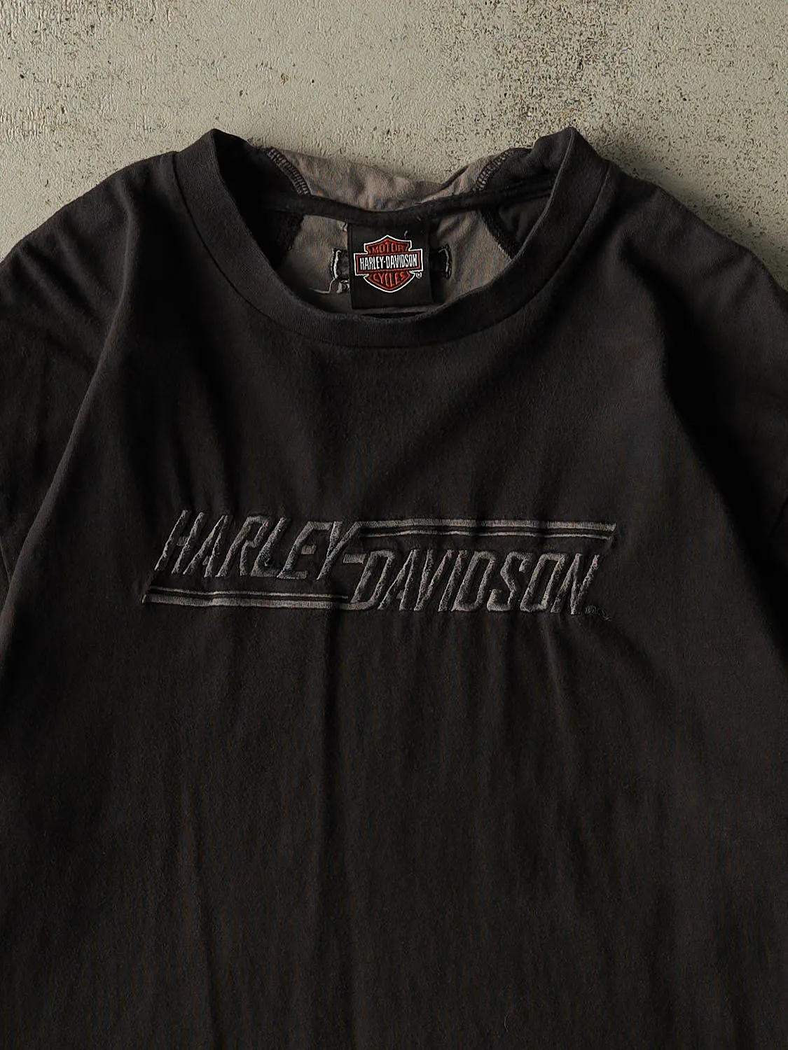Vintage Y2K Black Harley Davidson Chilliwack BC Tee (L/XL) sold by Rebalance Vintage product image thumbnail 3