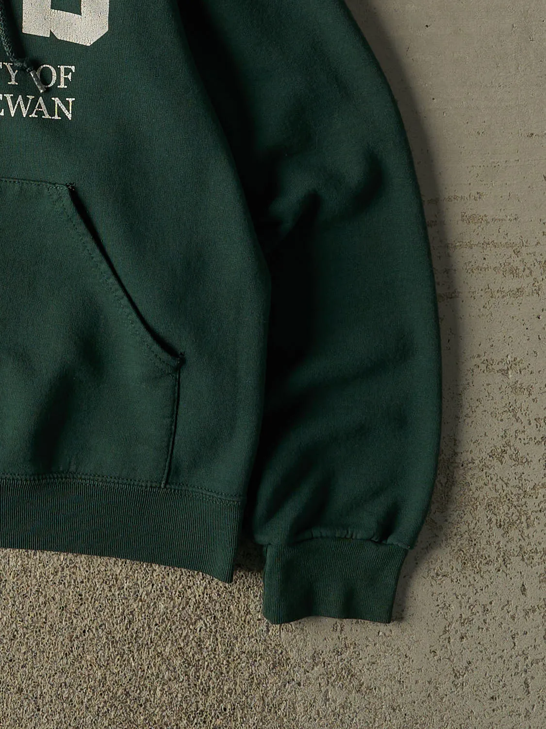 Vintage 90s Green University of Saskatchewan Hoodie (XXS/XS) sold by Rebalance Vintage product image thumbnail 4