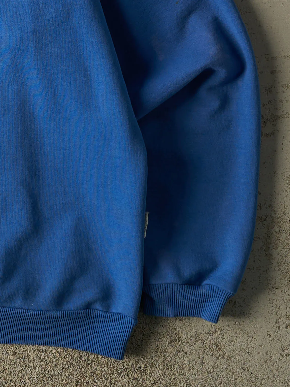 Vintage 90s Blue Baselipp World Wide Crewneck (XL) sold by Rebalance Vintage product image thumbnail 4