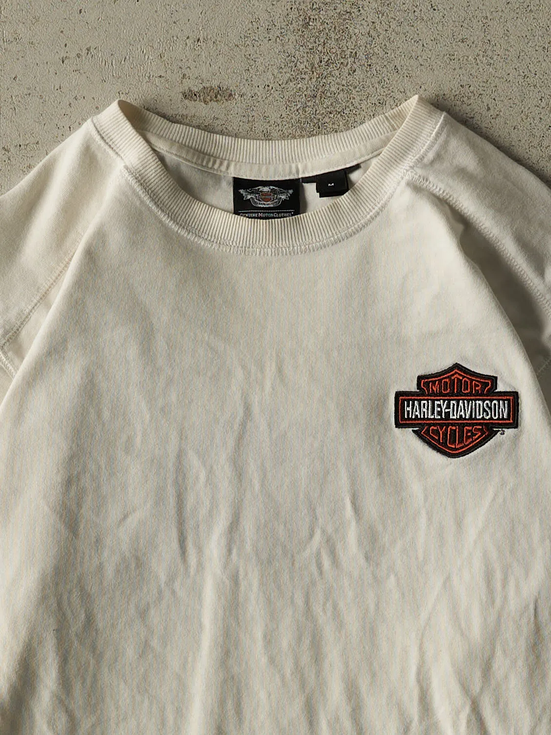 Vintage Y2K White Harley Davidson Flame Long Sleeve (M/L) sold by Rebalance Vintage product image thumbnail 3