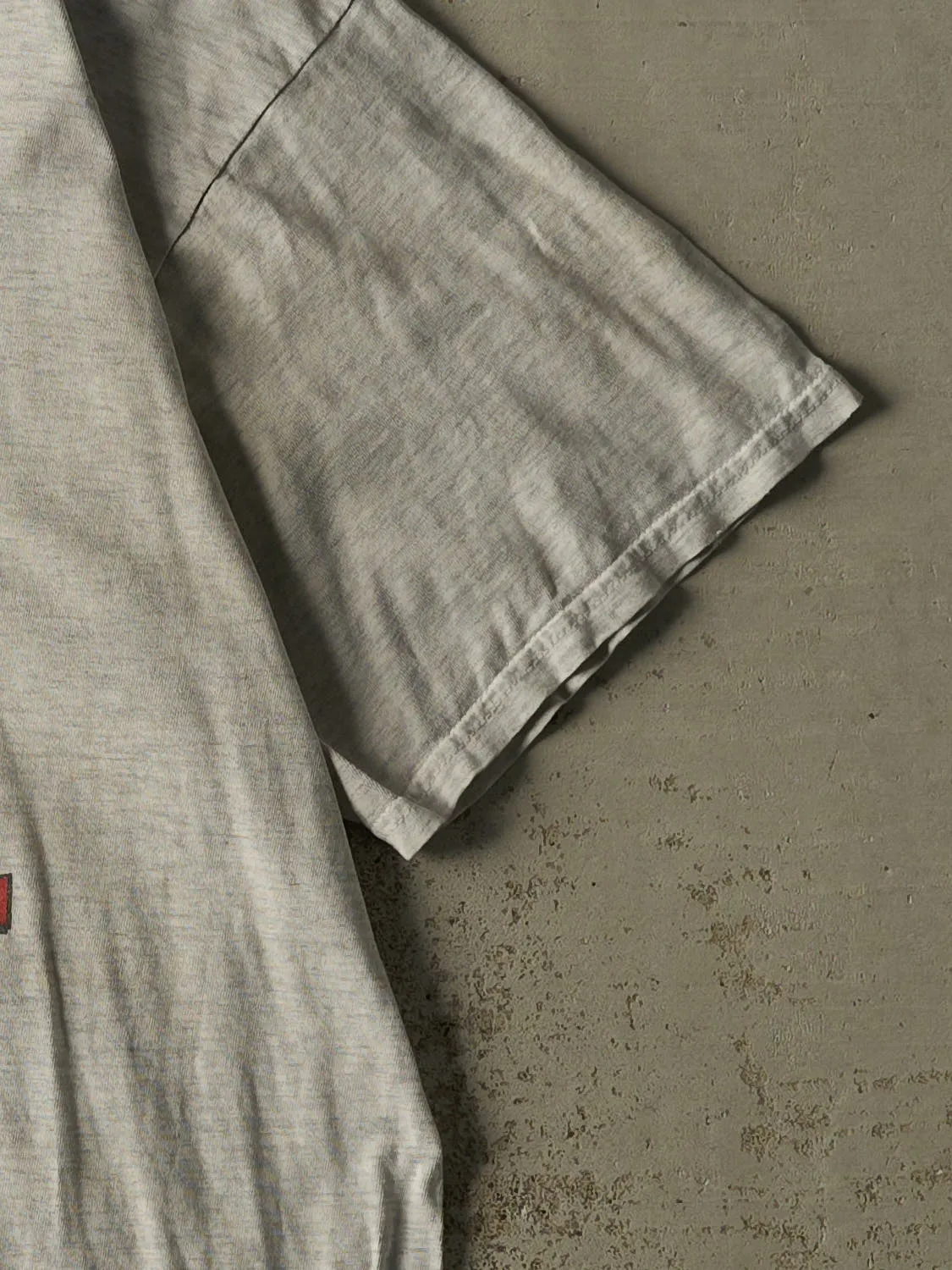 Vintage 97' Heather Grey Chicago Cubs Spring Training Tee (XL) sold by Rebalance Vintage product image thumbnail 4