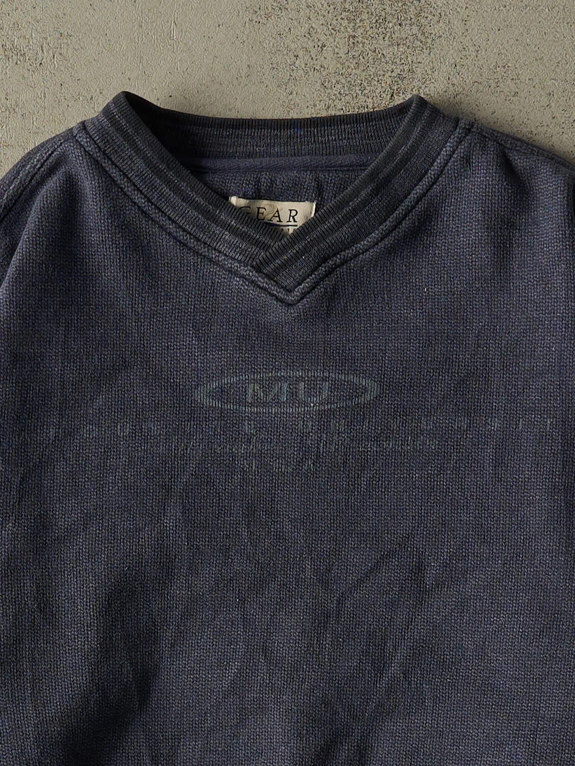 Vintage 90s Navy Blue Marquette University Textured Crewneck (L) sold by Rebalance Vintage product image thumbnail 2