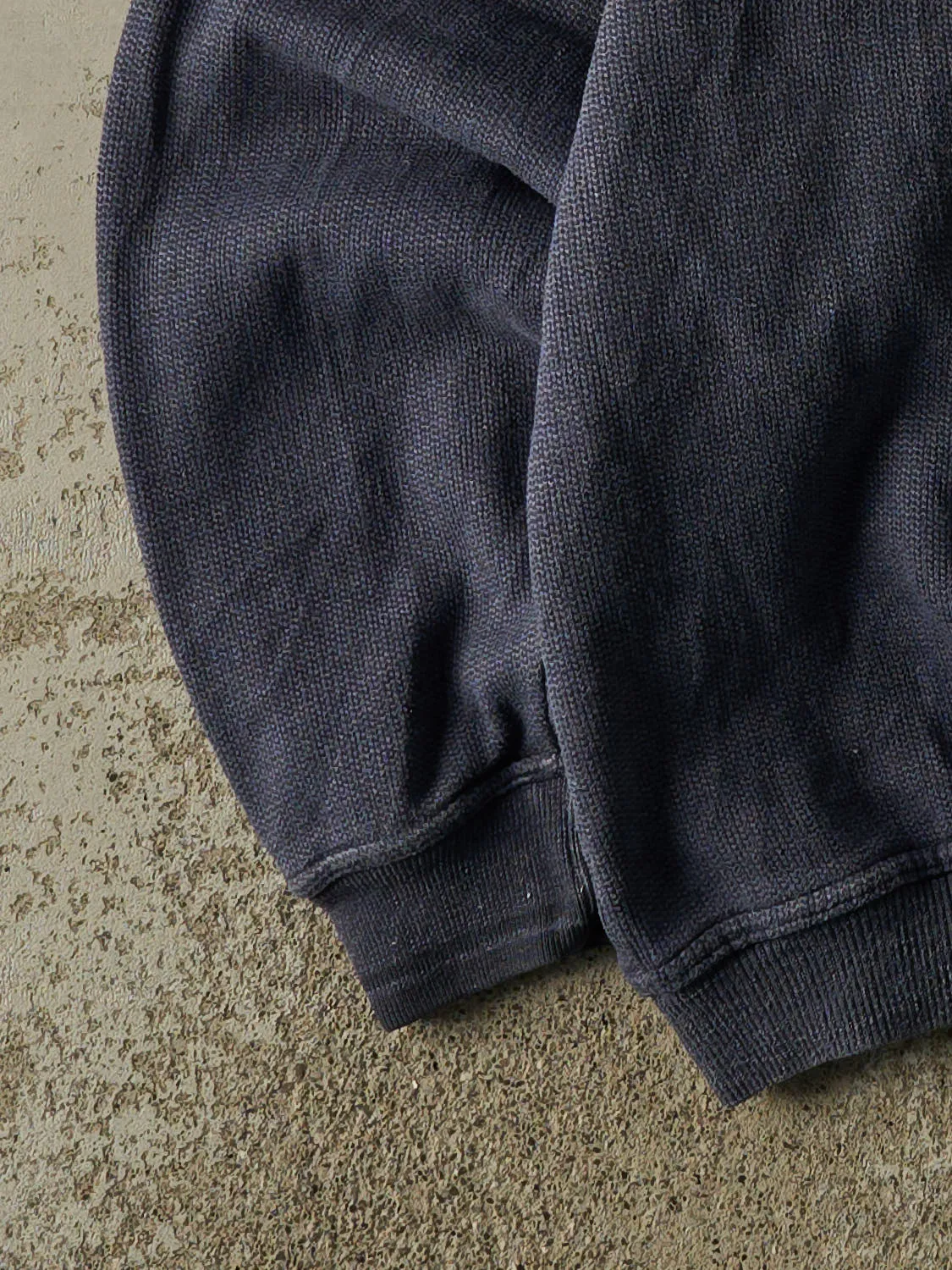 Vintage 90s Navy Blue Marquette University Textured Crewneck (L) sold by Rebalance Vintage product image thumbnail 3