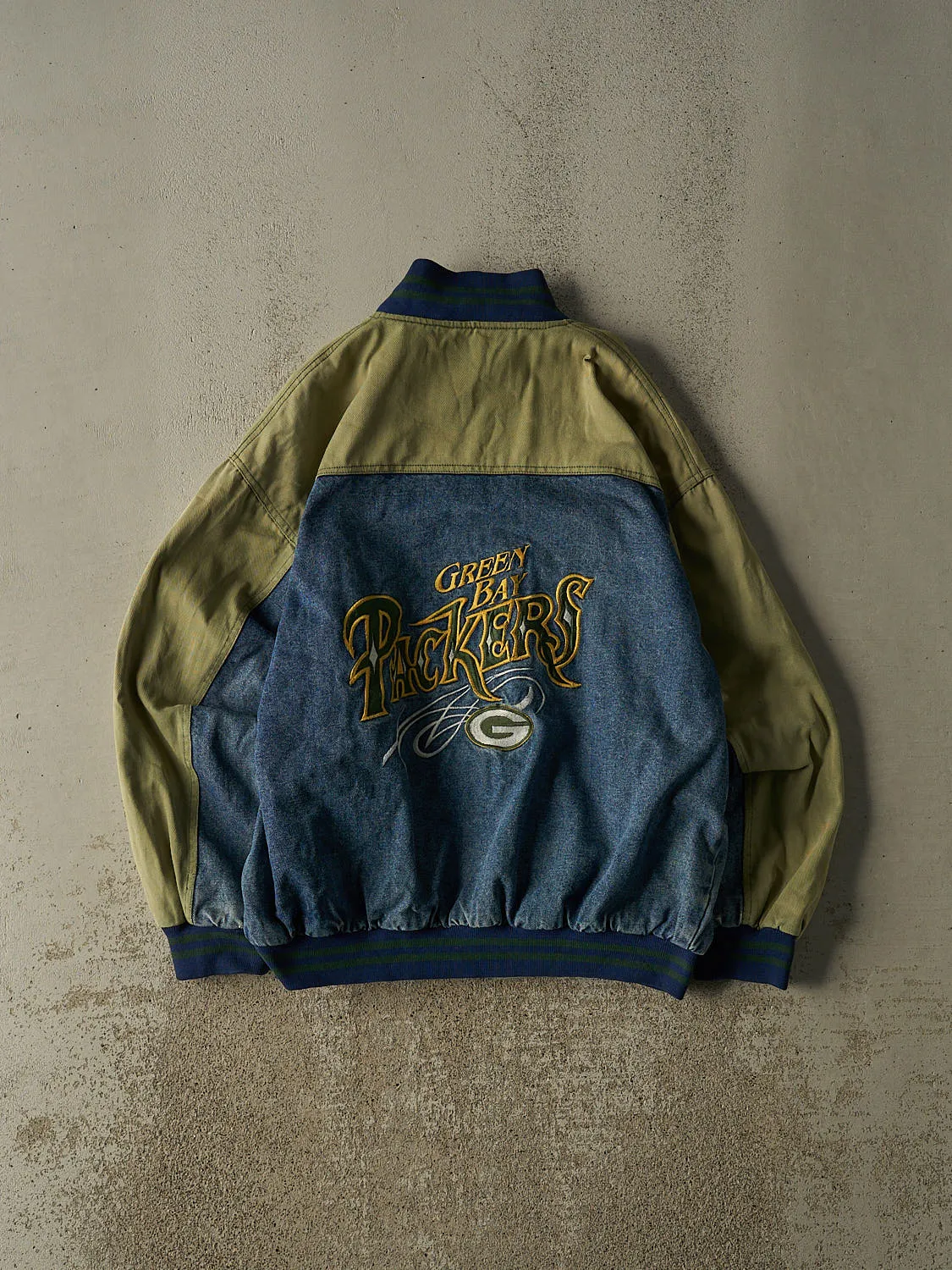 Vintage 90s Mid Wash Green Bay Packers Embroidered Bomber Jacket (L/XL) sold by Rebalance Vintage product image thumbnail 2