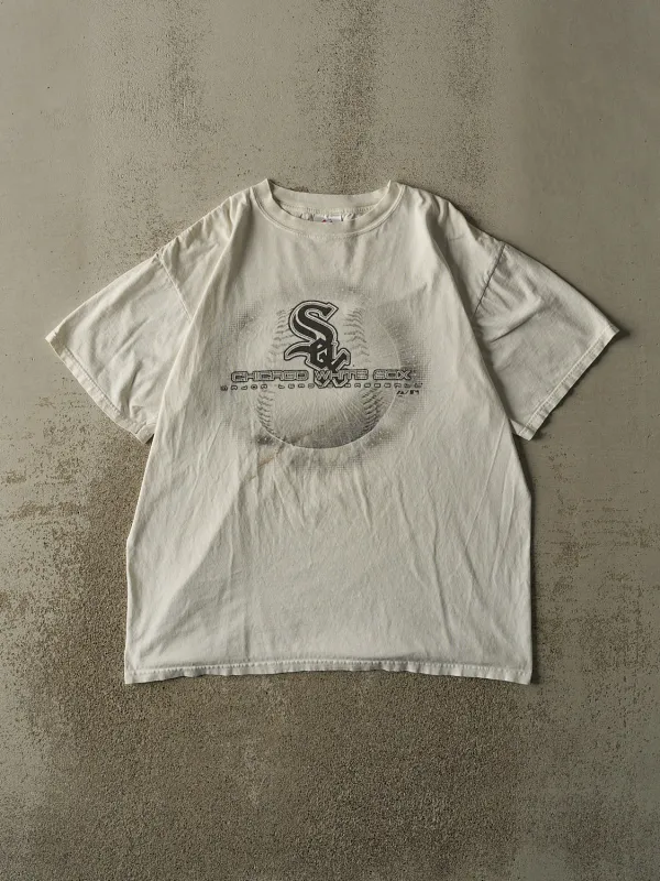 Vintage Y2K White Chicago White Sox Tee (XL) made by Rebalance Vintage