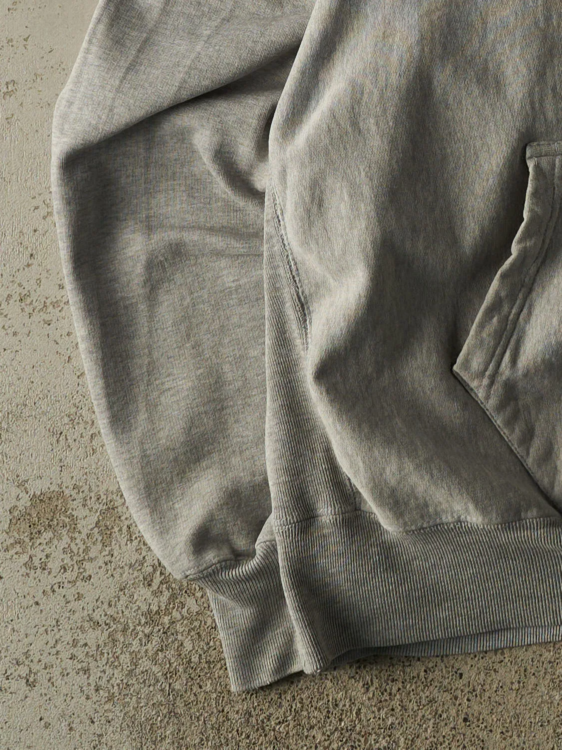 Vintage 90s Grey University of Notre Dame Hoodie (XXL) sold by Rebalance Vintage product image thumbnail 3