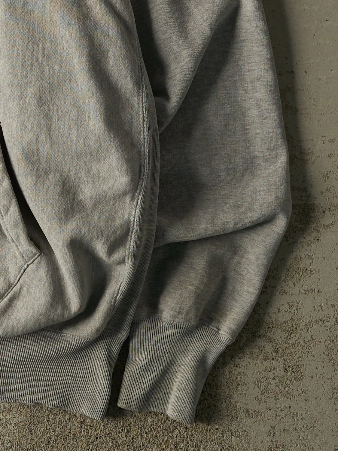 Vintage 90s Grey University of Notre Dame Hoodie (XXL) sold by Rebalance Vintage product image thumbnail 4