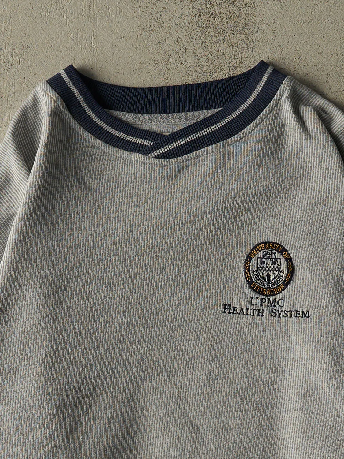 Vintage 90s Grey University of Pittsburgh Crewneck (XL/XXL) sold by Rebalance Vintage product image thumbnail 2