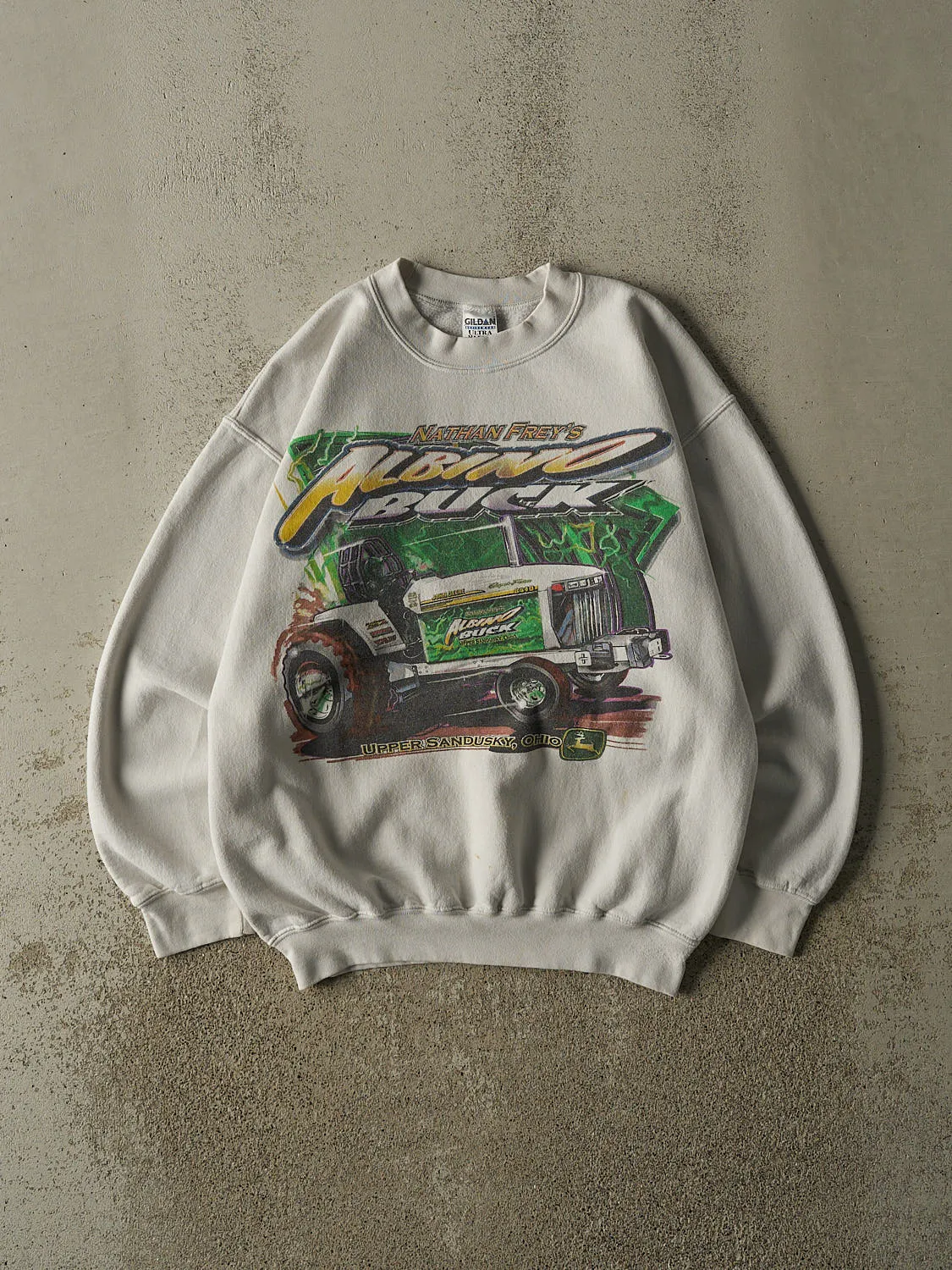 Vintage Y2K Beige John Deere Nathan Frey's Tractor Crewneck (M) sold by Rebalance Vintage